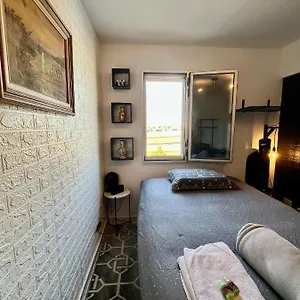 Quarto E Banheiro Privativos, Em Apto Com O Host A 5 Min Ape Do Aero Congonhas * Sao Paulo