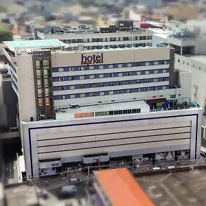 Mega Polo Hotel 3*