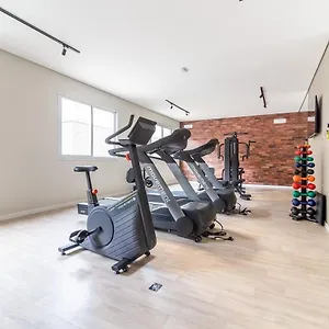 Grande Apartamento No Bras Com Piscina/metro Bras Apartment