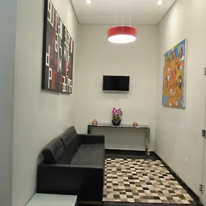 Urbis A 10 Minutos Rua 25 De Marco, Bras,bom Retiro,a 2 Minutos Do Mirante Sampa Sky 圣保罗