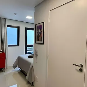 Apartment Bem Localizado / Prox Estacao Trianon 412 *