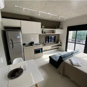 67 New In Great Location! Fast Wi-fi, Balcony Apartment *