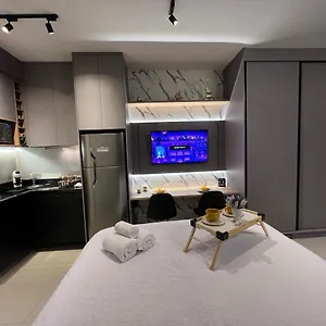 Novo E Luxuoso Ao Lado Do Allianz *