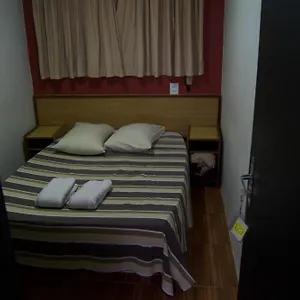 Economico Ao Lado Do Metro 2*