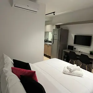 Apartment 913 Lux Allianz Park