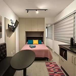 Studio404 - Cozy Loft In The Heart Of - Short & Long Apartment