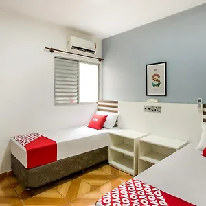 Oyo Vouga Hotel 3*