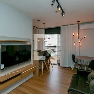 Apartamento-flat Ao Lado Do Aeroporto De Congonhas Apartment *