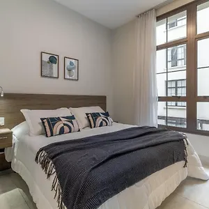 Apartment Jacques Pilon *