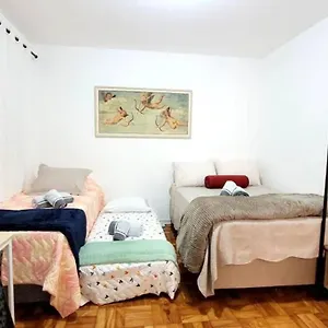 Holiday home Casa Inteira No Butanta - Usp
