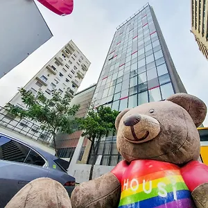 Housi Paulista Apartment *