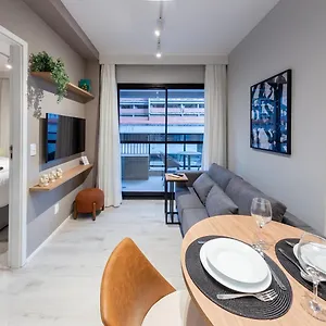 Charlie Contemporaneo Jardins