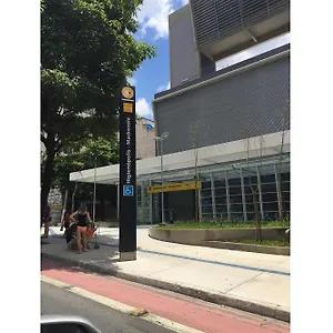 Lindo! A Algumas Quadras Da Av Paulista E Augusta
