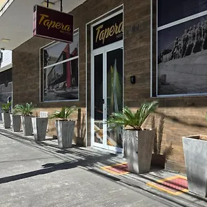 Tapera Hostel *