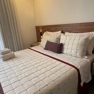 Bem Localizado - Moema * Sao Paulo