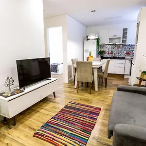Com 2 Quartos Em Alto De Pinheiros