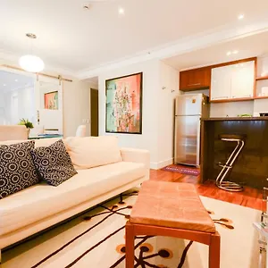 Apartment Flat Clarity By Bnbhost