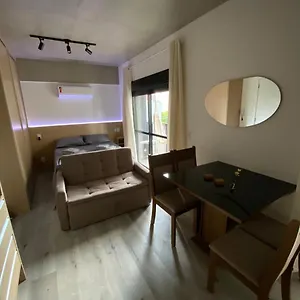 Apartment 75 New W Fast Wifi, Balcony, Gym And Movie Screen *