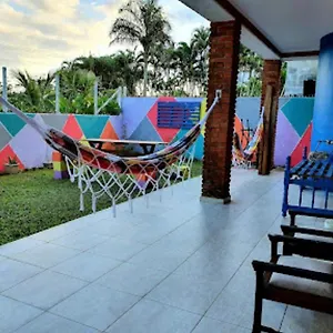 Quarto Celeste - Litoral Norte. Praia de Boraceia