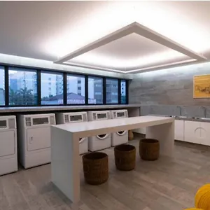 Apartment Estudio No Bairro De *