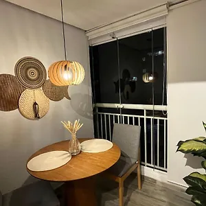Rua Paim - Garagem, Ar Condicionado E Piscina