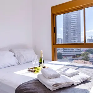 Proximo Ao Metro Butanta | Brazilian Corner Apartment