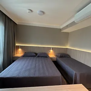 Flat Bem Localizado Na Regiao De Pinheiros!
