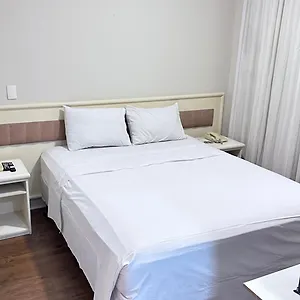 Flat Na Faria Lima