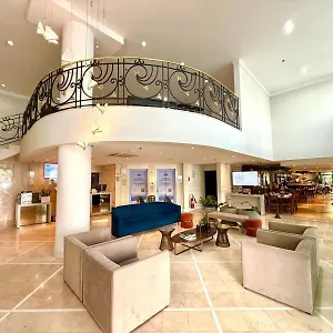 Flat No Mercure Privilege Ibirapuera Moema - 5 Min Do Aeroporto De Congonhas Apartment
