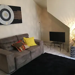 Casa Toda No Campo Belo *