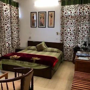 Colonels Retreat * Jammu