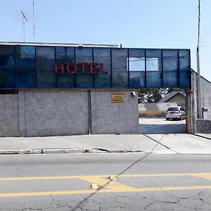 Hotel Universal *