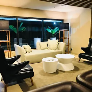 Wym Berrine Apartment