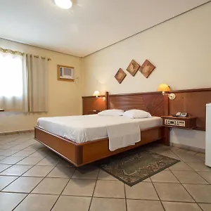 Requint Hotel 3*