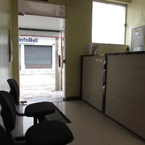 Hospedaria Meni Sob Nova Direcao Proximo Ao Bras E 25 De Marco Hostel *