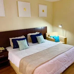 Grand Plaza Paulista Apartment *