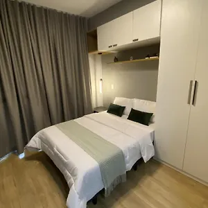 De Luxo A Passos Do Metro Apartment *
