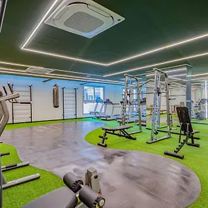 By Dabra House: Completos Em Moema Em Frente Ao Shopping Ibirapuera *