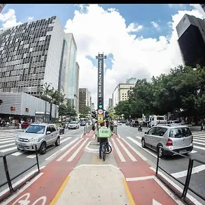 Apartment Av Paulista, Centro, Aeroporto,expo Sp,centro,hospital Sirio Libanes, Clinicas,sao Luiz *